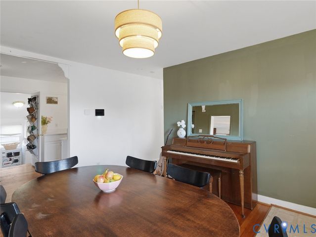 301 N Foxhill Rd, Henrico, VA 23223