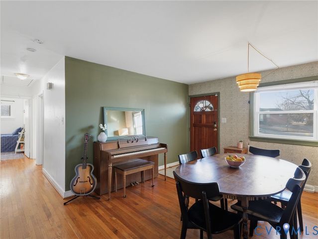 301 N Foxhill Rd, Henrico, VA 23223