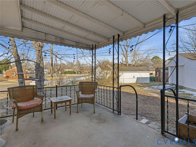 301 N Foxhill Rd, Henrico, VA 23223