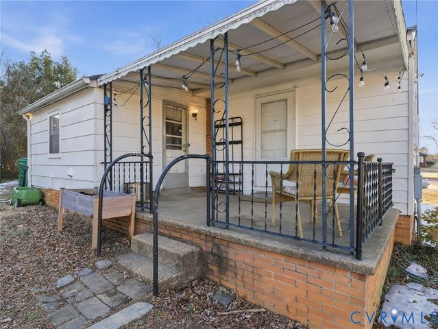 301 N Foxhill Rd, Henrico, VA 23223