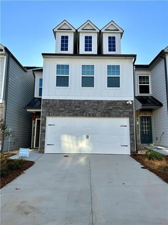 380 Whitetail Circle, Canton, GA 30115