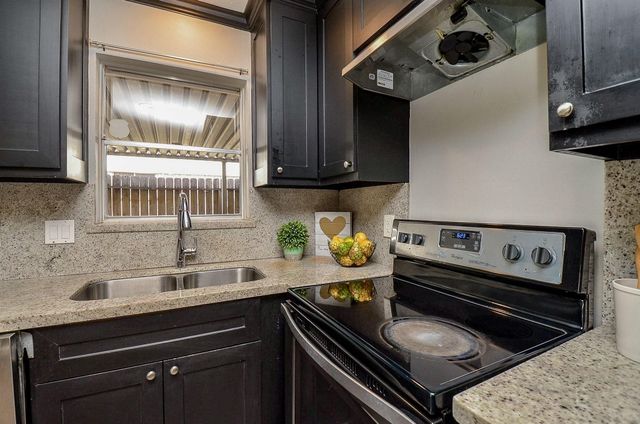 9215 Sharpcrest Street, Houston, TX 77036