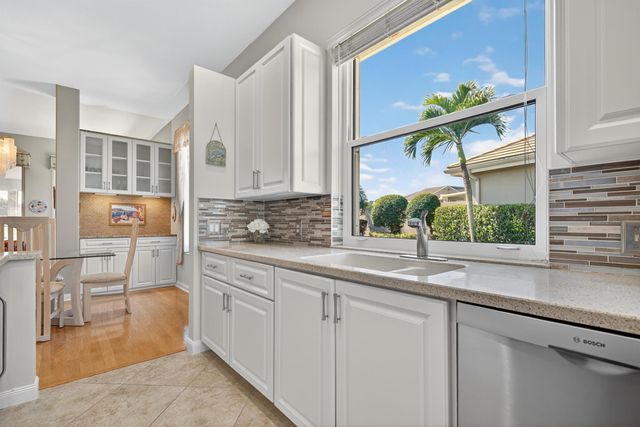 2595 SW Greenwich Way, Palm City, FL 34990