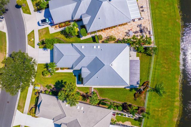 2595 SW Greenwich Way, Palm City, FL 34990