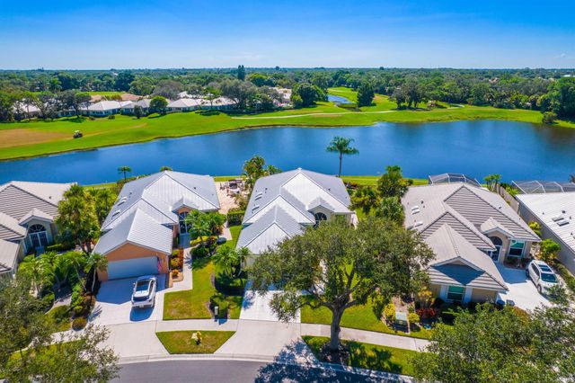 2595 SW Greenwich Way, Palm City, FL 34990
