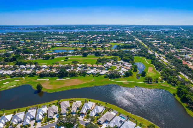 2595 SW Greenwich Way, Palm City, FL 34990
