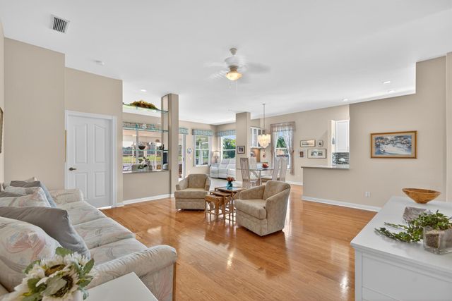 2595 SW Greenwich Way, Palm City, FL 34990