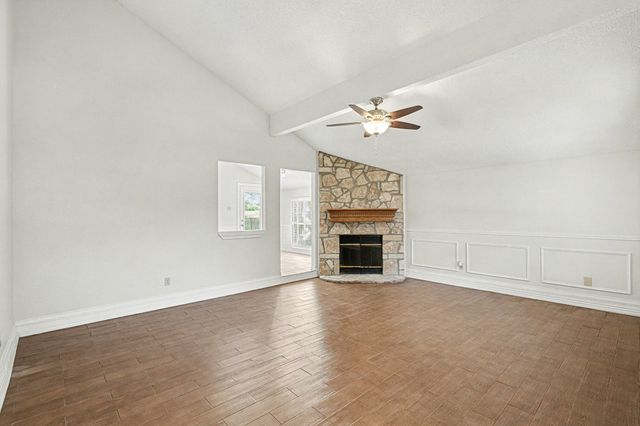 6721 Cherrytree Drive, Arlington, TX 76001