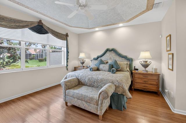 7237 Morocca Lake Drive, Delray Beach, FL 33446