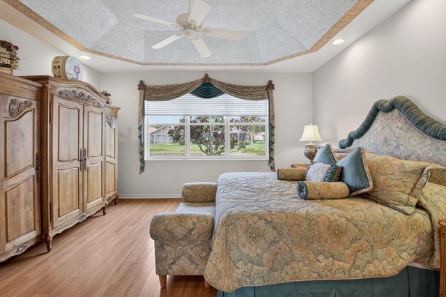 7237 Morocca Lake Drive, Delray Beach, FL 33446