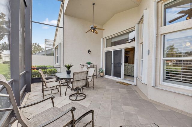 7237 Morocca Lake Drive, Delray Beach, FL 33446