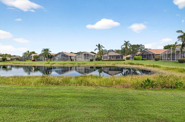 7237 Morocca Lake Drive, Delray Beach, FL 33446