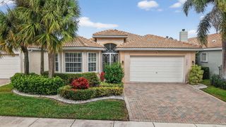7237 Morocca Lake Drive, Delray Beach, FL 33446