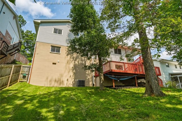 1812 Rosewood Road, Charleston, WV 25314