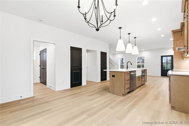 227 Hopkins Lane, Jeffersonville, IN 47130