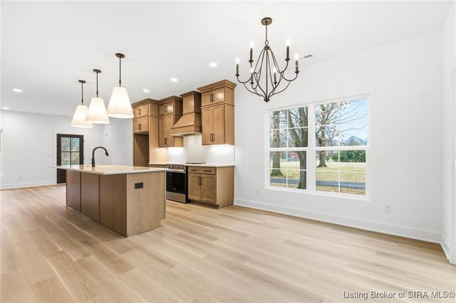 227 Hopkins Lane, Jeffersonville, IN 47130