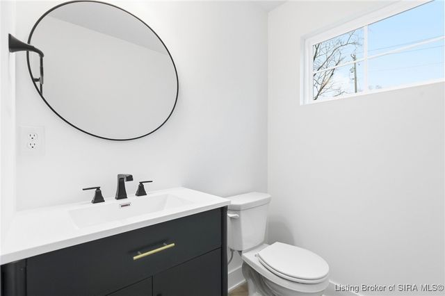 227 Hopkins Lane, Jeffersonville, IN 47130