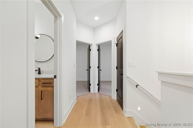 227 Hopkins Lane, Jeffersonville, IN 47130