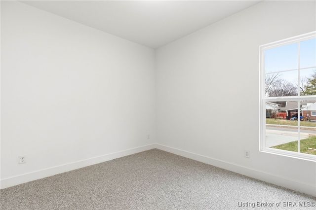 227 Hopkins Lane, Jeffersonville, IN 47130