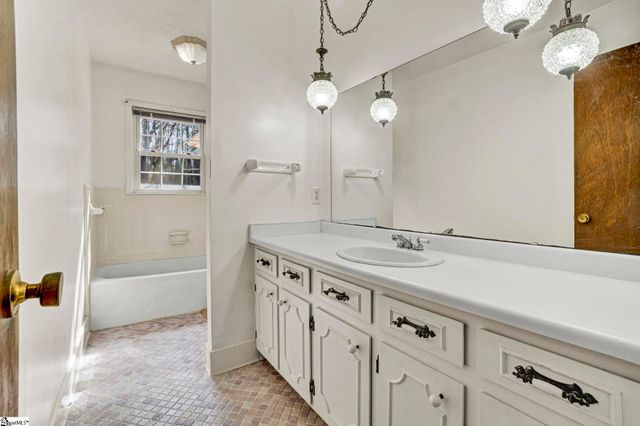 744 Cooper Bridge Road, Fountain Inn, SC 29644