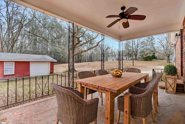 744 Cooper Bridge Road, Fountain Inn, SC 29644