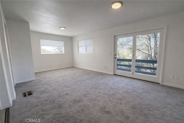 9216 Whispering Pines Road, Frazier Park, CA 93225