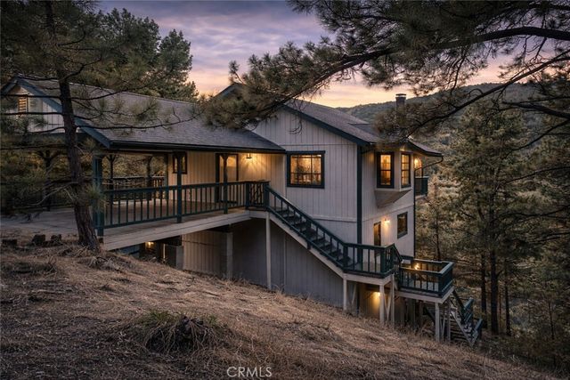 9216 Whispering Pines Road, Frazier Park, CA 93225