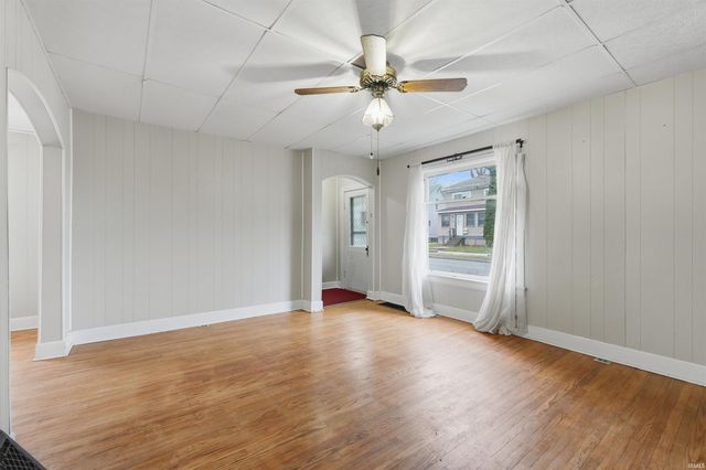 2431 New Haven Avenue, Fort Wayne, IN 46803