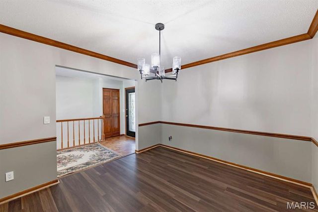 6 Deer Creek Drive, O'fallon, MO 63366