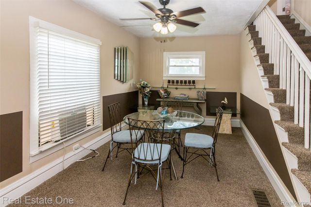 821 Dearborn Street, Howell, MI 48843