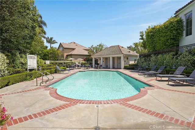 25 Belfort, Newport Coast, CA 92657