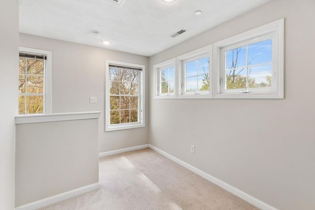 12 Ship Ave 1, Medford, MA 02155