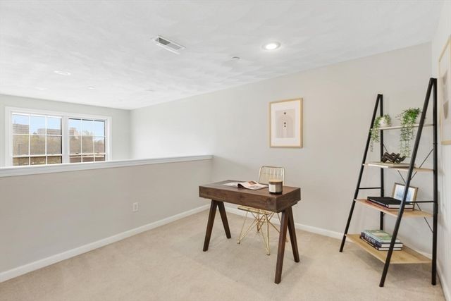 12 Ship Ave 1, Medford, MA 02155