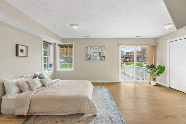 12 Ship Ave 1, Medford, MA 02155