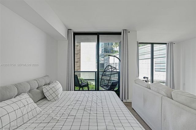 31 SE 6th Street 805, Miami, FL 33131