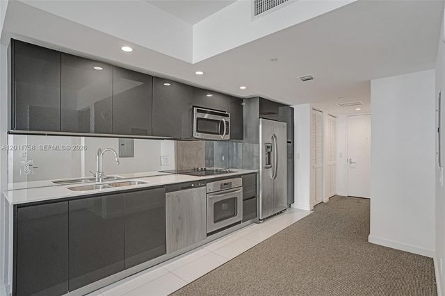 31 SE 6th Street 805, Miami, FL 33131