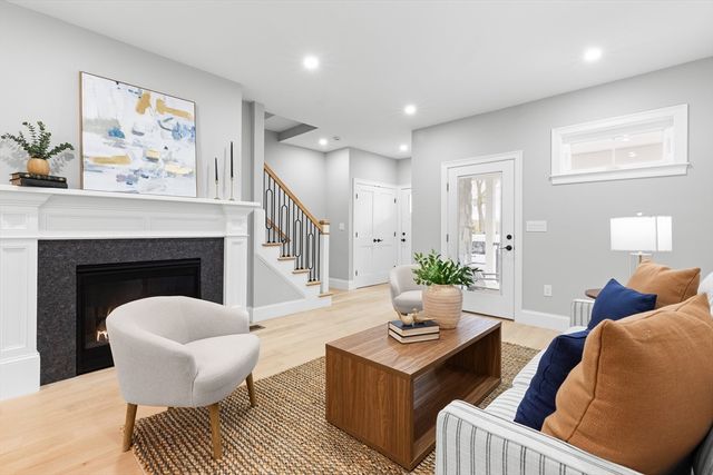 11 Washington Street 8, Ipswich, MA 01938