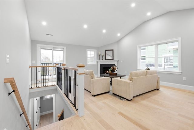 11 Washington Street 8, Ipswich, MA 01938