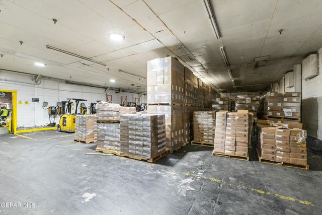 1601 E 4th Avenue, El Paso, TX 79901