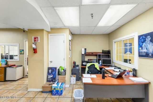 1601 E 4th Avenue, El Paso, TX 79901