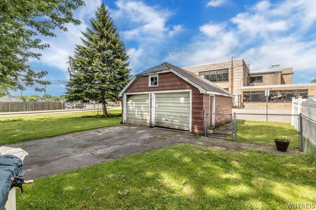 222 Helen Street, Cheektowaga, NY 14206