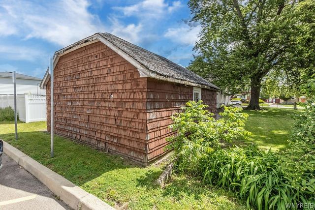222 Helen Street, Cheektowaga, NY 14206