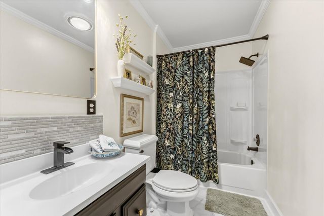 3800 MOUNTAIN RD, Haymarket, VA 20169