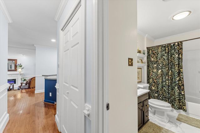 3800 MOUNTAIN RD, Haymarket, VA 20169
