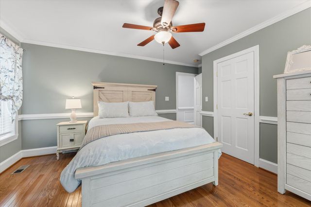 3800 MOUNTAIN RD, Haymarket, VA 20169
