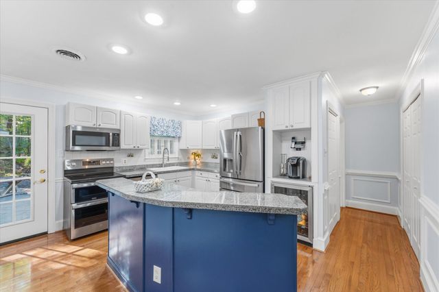 3800 MOUNTAIN RD, Haymarket, VA 20169