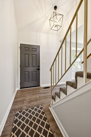 120 Stoneridge Pkwy, La Vergne, TN 37086