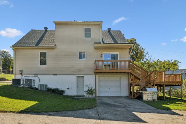 120 Stoneridge Pkwy, La Vergne, TN 37086