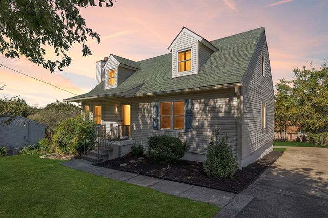 120 Stoneridge Pkwy, La Vergne, TN 37086