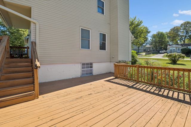 120 Stoneridge Pkwy, La Vergne, TN 37086